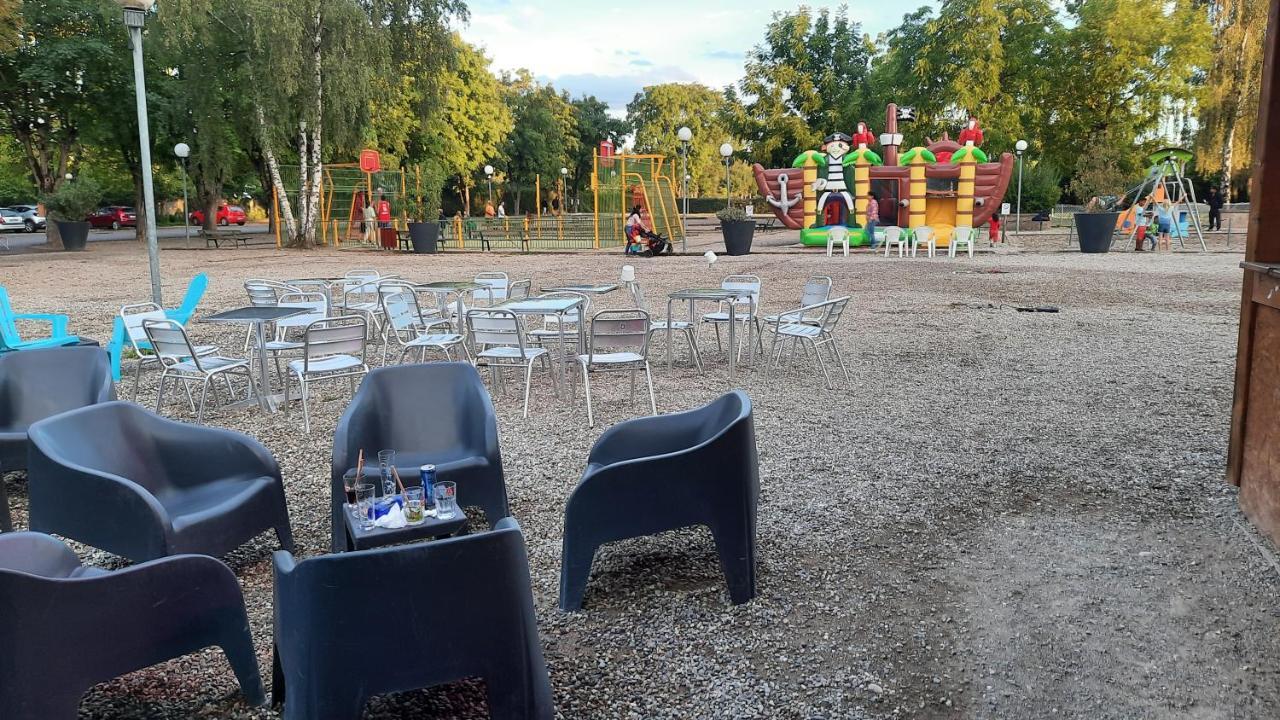 Le Ried Camping To Hapi Boofzheim Buitenkant foto